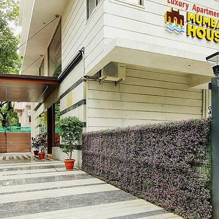 Mumbai House Luxury Apartments Santacruz East, مومباي المظهر الخارجي الصورة