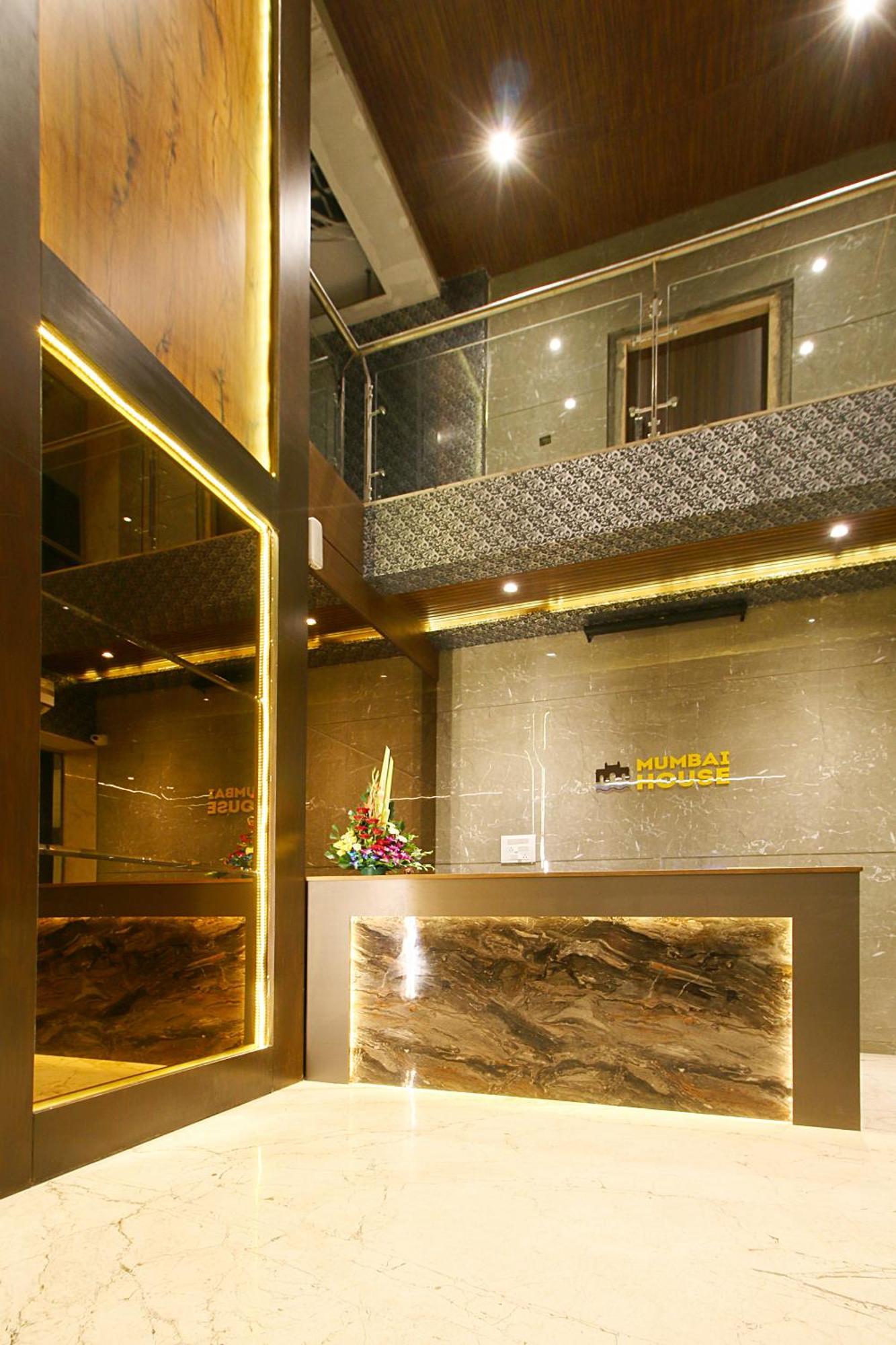 Mumbai House Luxury Apartments Santacruz East, مومباي المظهر الخارجي الصورة